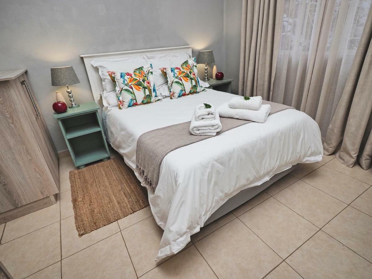 Poinsettia Family Cottage 헤이지뷰 외부 사진